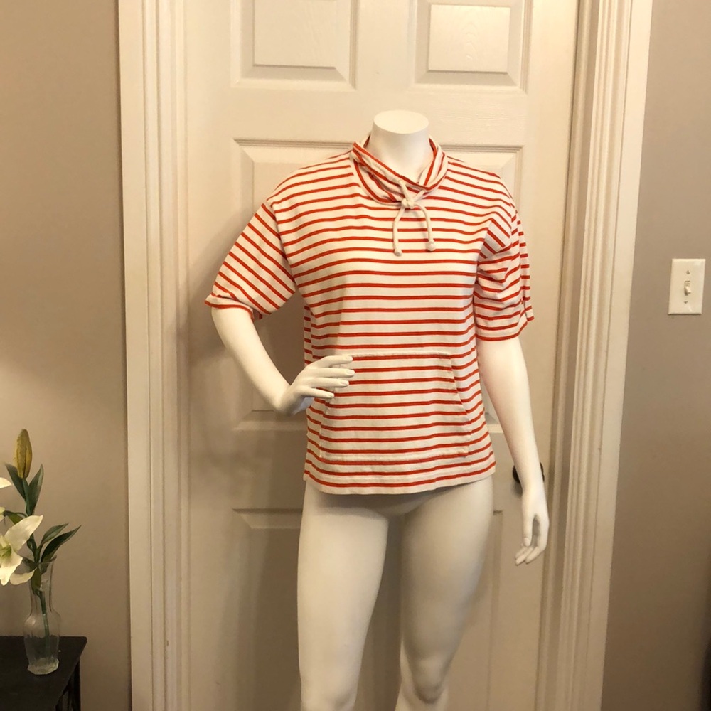 J. Crew red stripe pull over summer beach blouse top front pocket short sleeve M